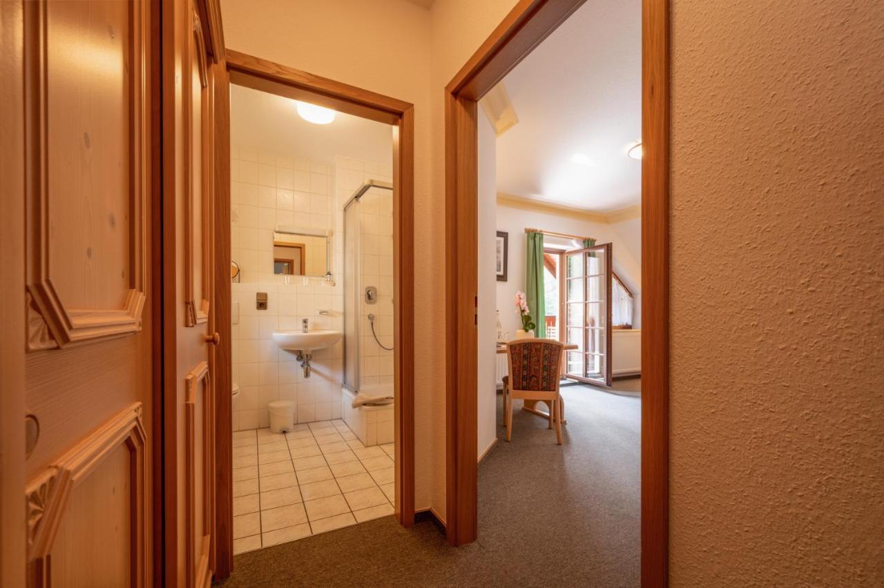 Zur Margarethenmuehle - Landgasthof Und Waldhotel Rosswein Kültér fotó