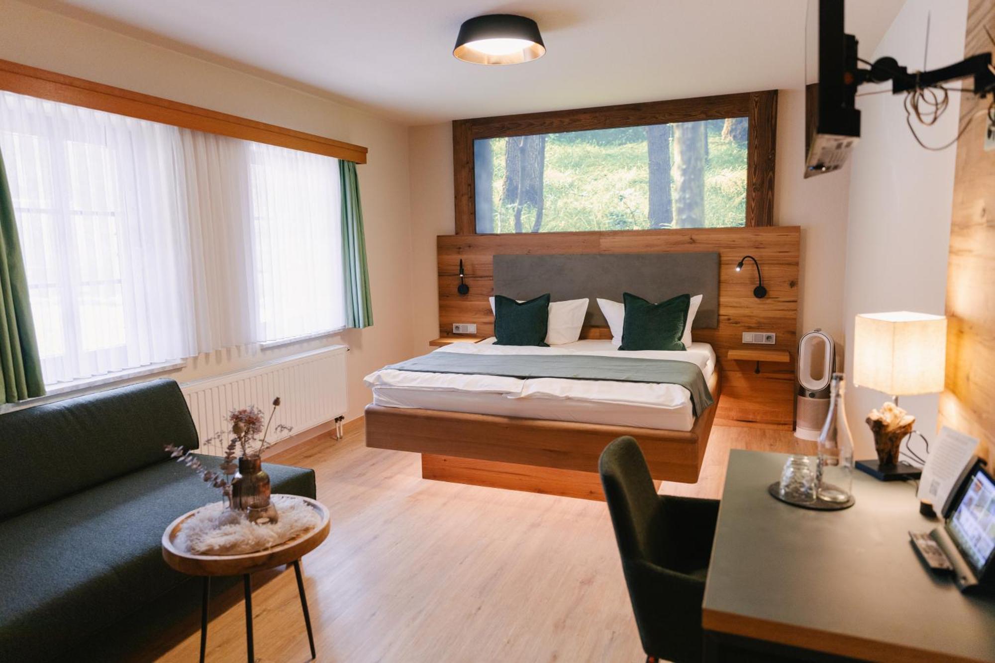 Zur Margarethenmuehle - Landgasthof Und Waldhotel Rosswein Kültér fotó