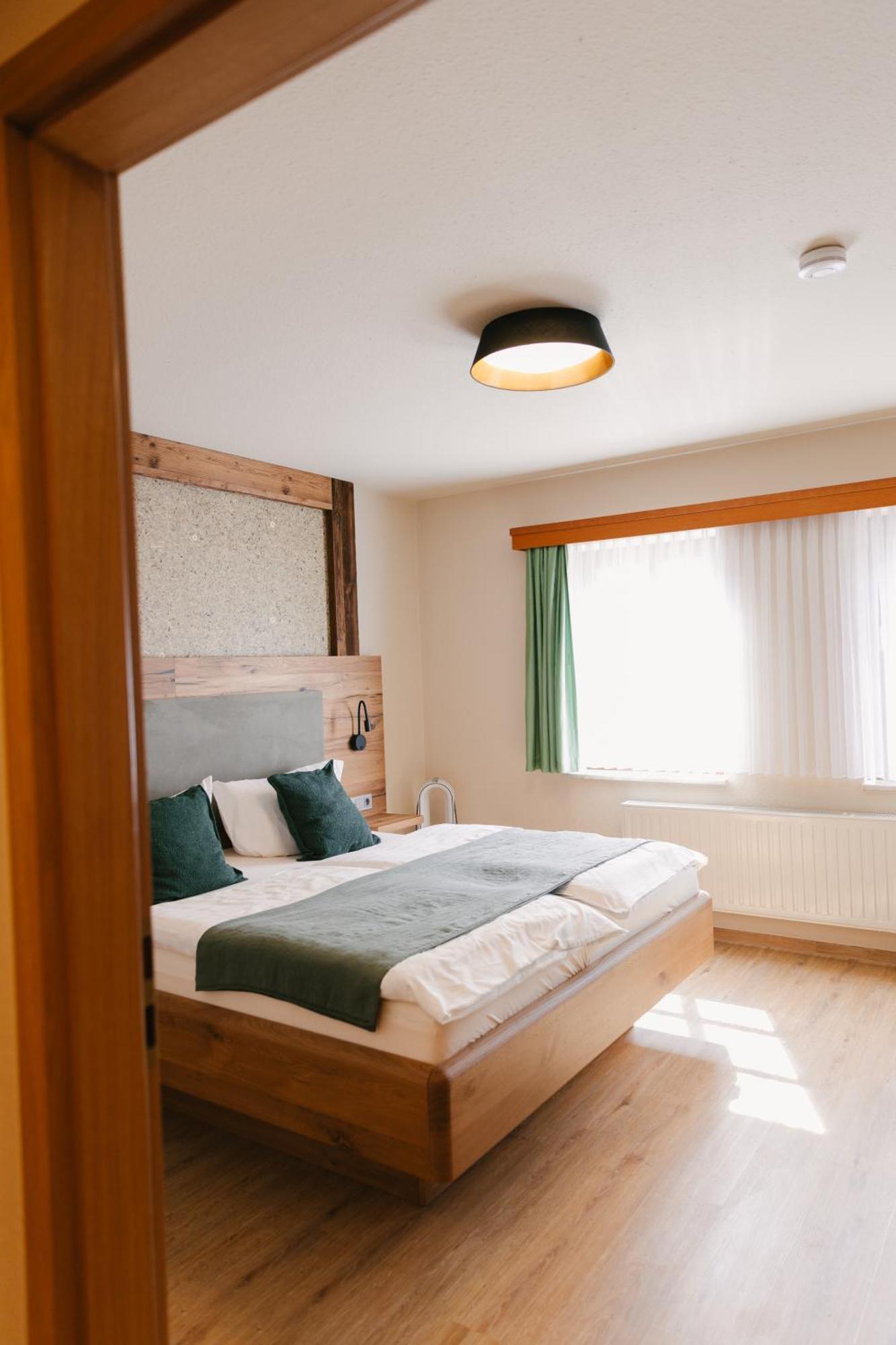 Zur Margarethenmuehle - Landgasthof Und Waldhotel Rosswein Kültér fotó