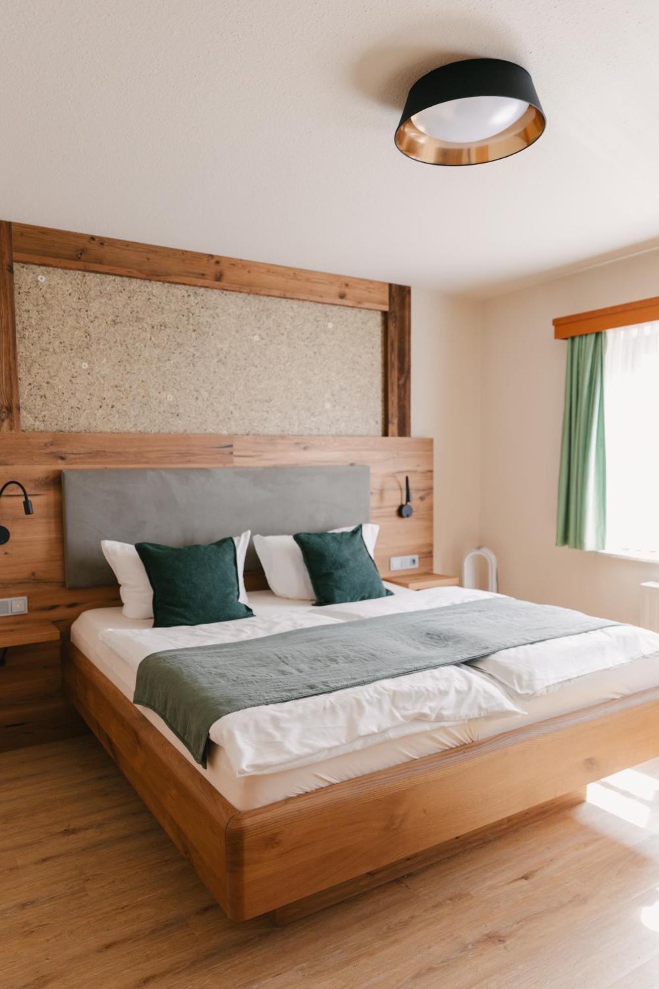 Zur Margarethenmuehle - Landgasthof Und Waldhotel Rosswein Kültér fotó